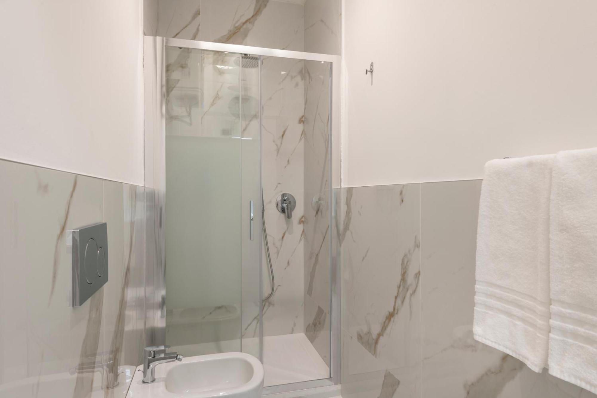 Milan Royal Suites Duomo المظهر الخارجي الصورة